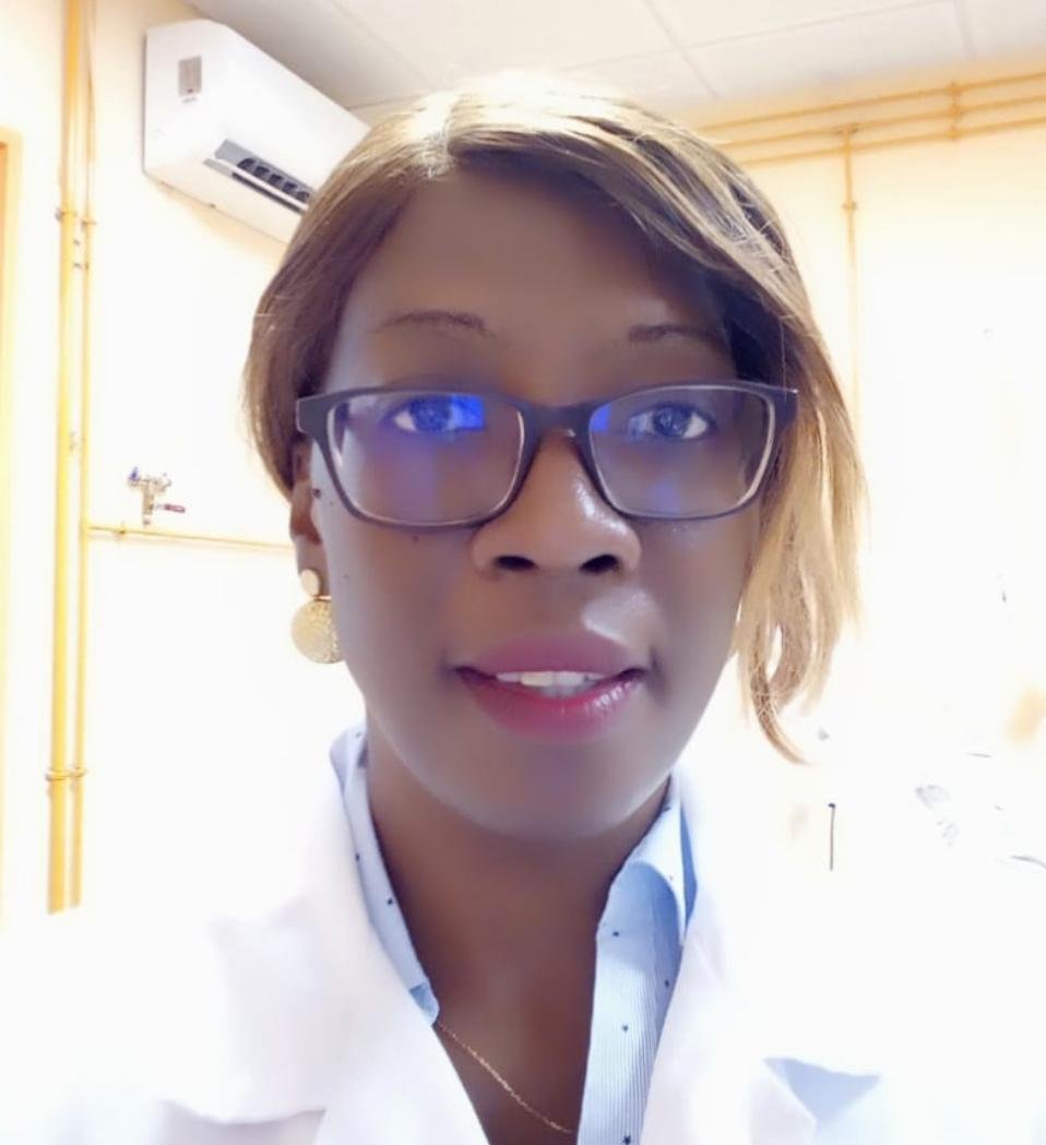 Pr ESSAMA ENO BELINGA Lawrence épse BELL NGAN